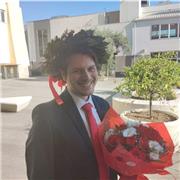 Laureato in Ingegneria Meccanica impartisce lezioni di Matematica e Fisica sia in presenza e sia telematicamente per medie e superiori ( es. Piattaforma Google meet)